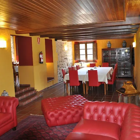 Spacious In With Private Pool Vil·la