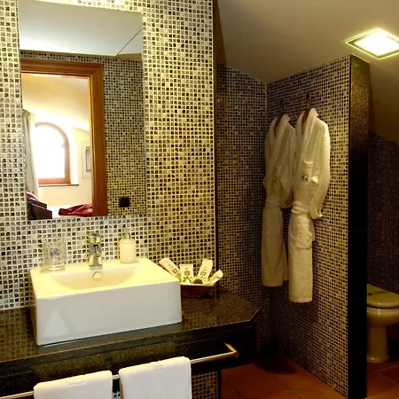 Spacious In With Private Pool Vil·la